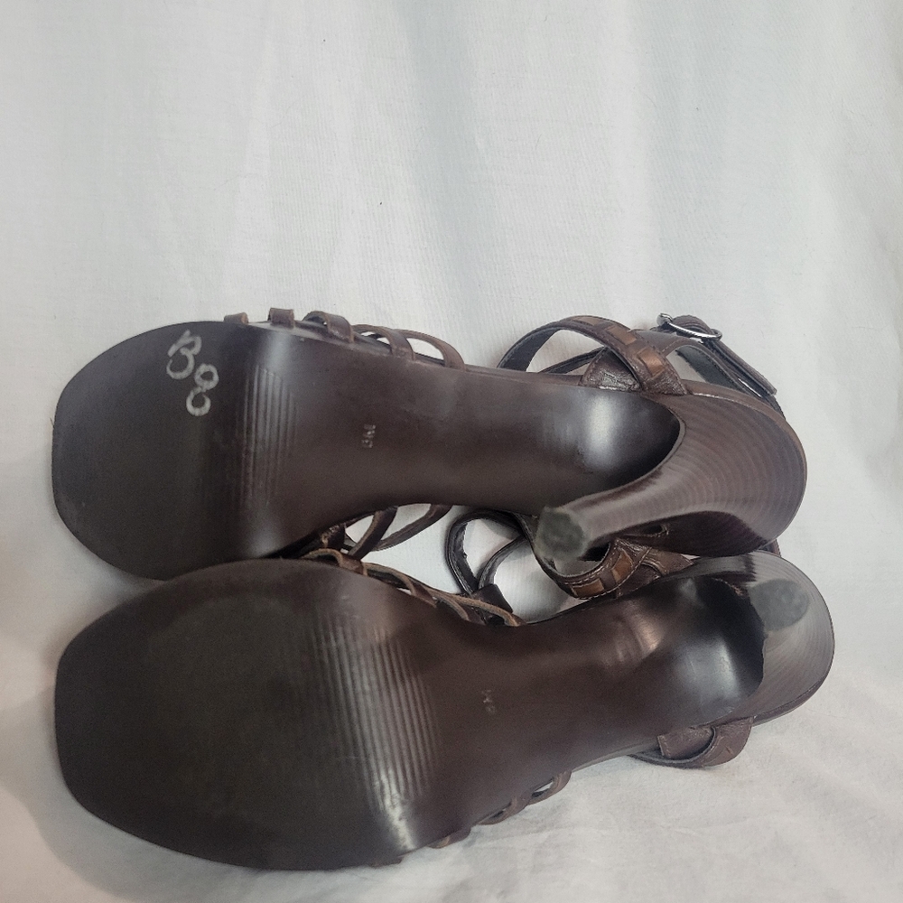 Guess Women's Strappy Ankle Strap Stiletto High Heel Platform Wooden Heel - Sz 8 - Picture 11 of 13